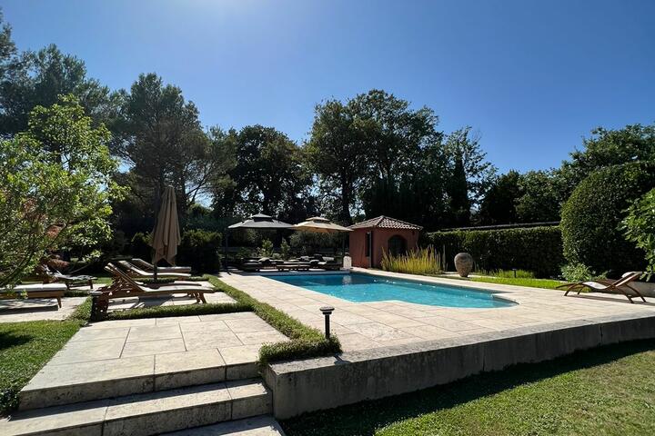 Villa mit Pool in Saint Remy de Provence