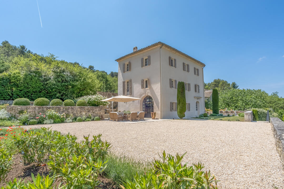 Landhaus mit hervorragender Aussicht in der Nähe von Lacoste 6 - Bastide des Magnans: Villa: Exterior