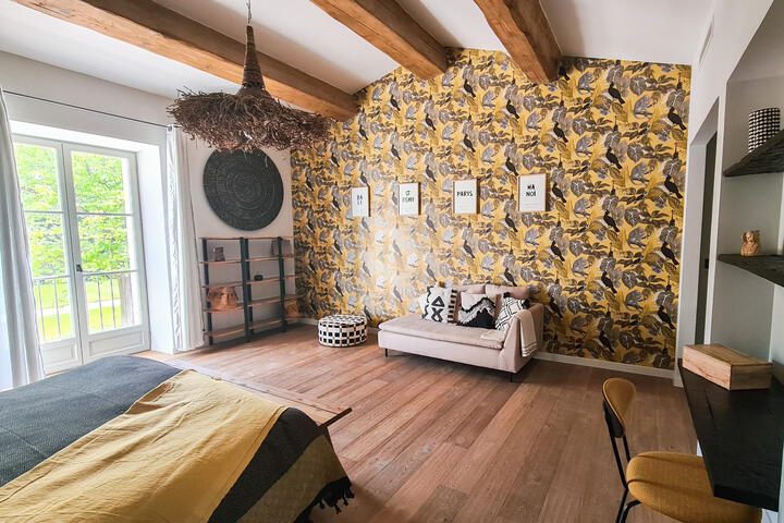 33 - Mas Van Gogh: Villa: Interior