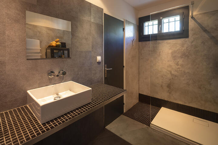 35 - Chez Chloé: Villa: Bathroom