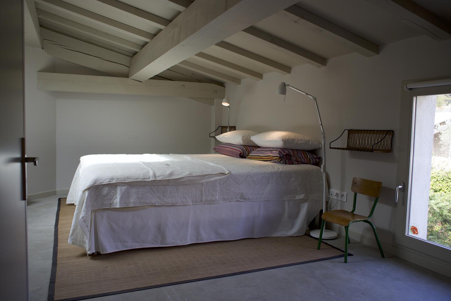 24 - Maison Aubert: Villa: Bedroom