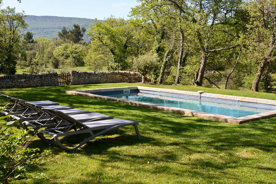Interior-Designed Property with Heated Pool in the Luberon 7 - Les Oliviers: Villa: Pool