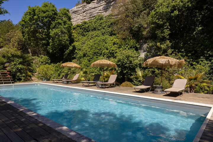 10 - Un Secret Provençal: Villa: Pool