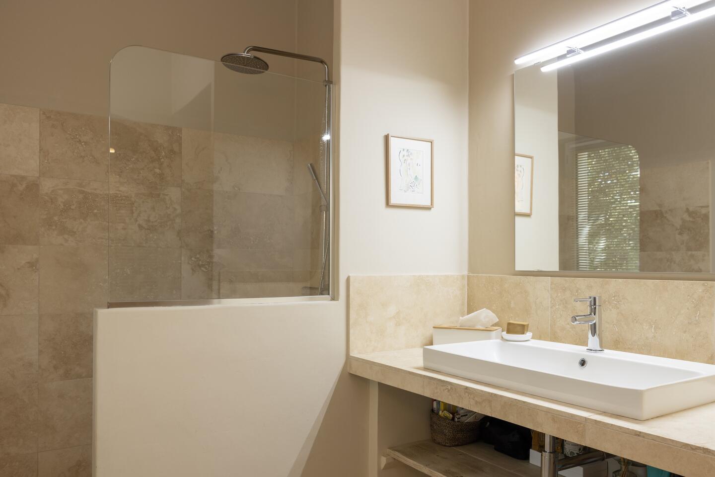 30 - Maison Méjeans: Villa: Bathroom