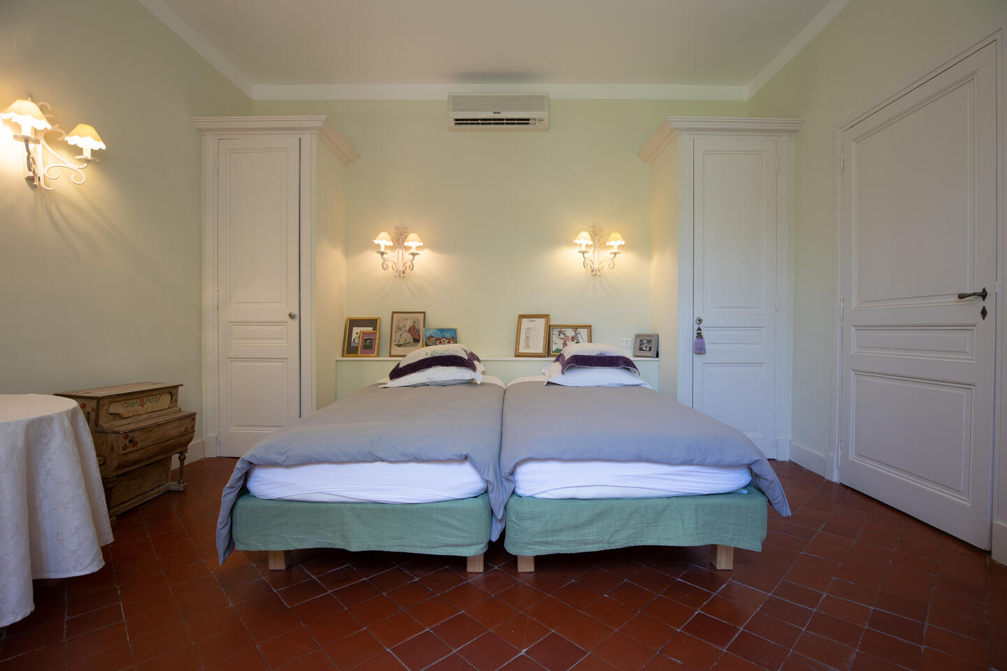 36 - Le Domaine des Cyprès: Villa: Bedroom
