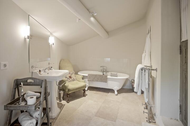 59 - Chez Émile: Villa: Bathroom