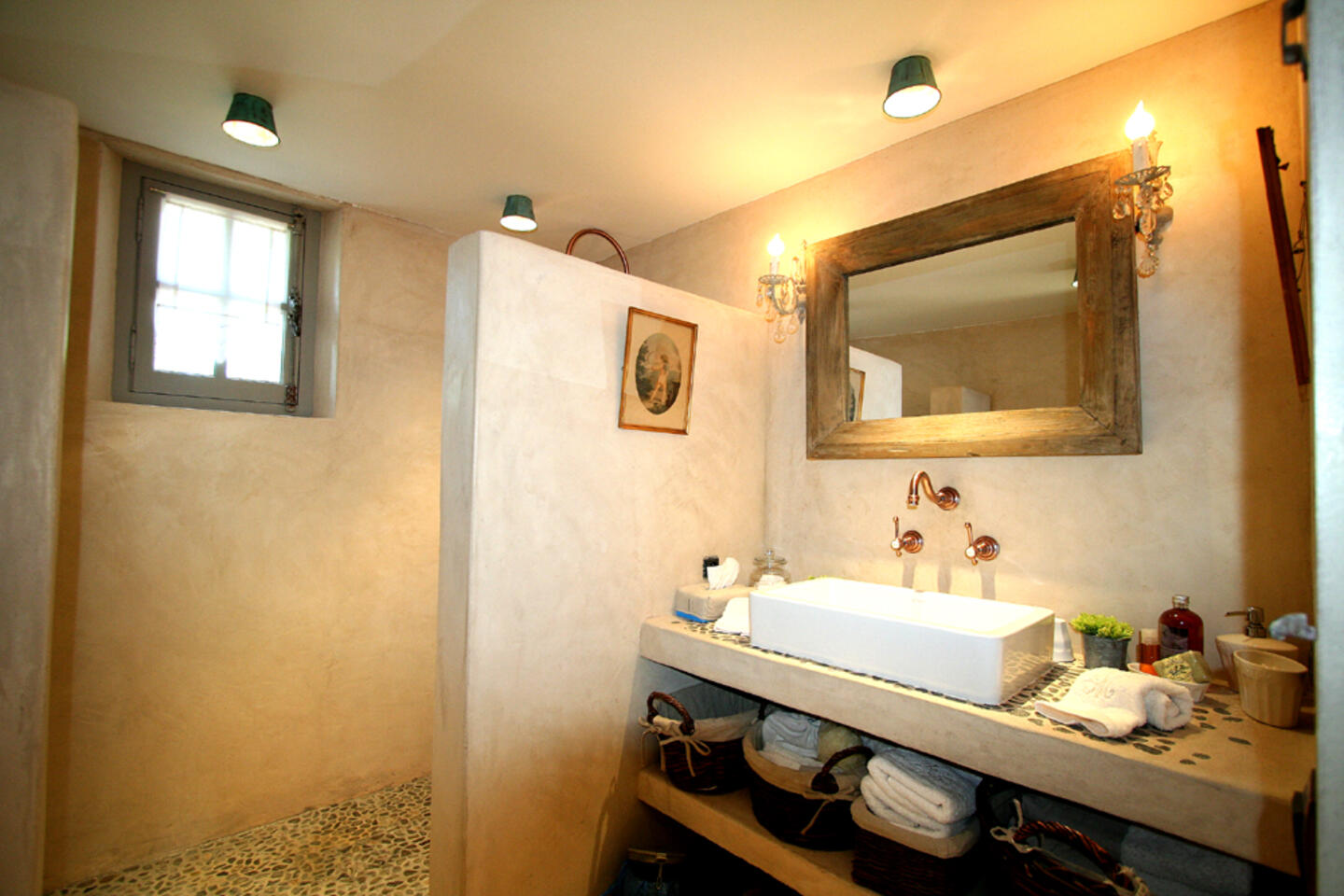 33 - Le Mas des Lavandes: Villa: Bathroom