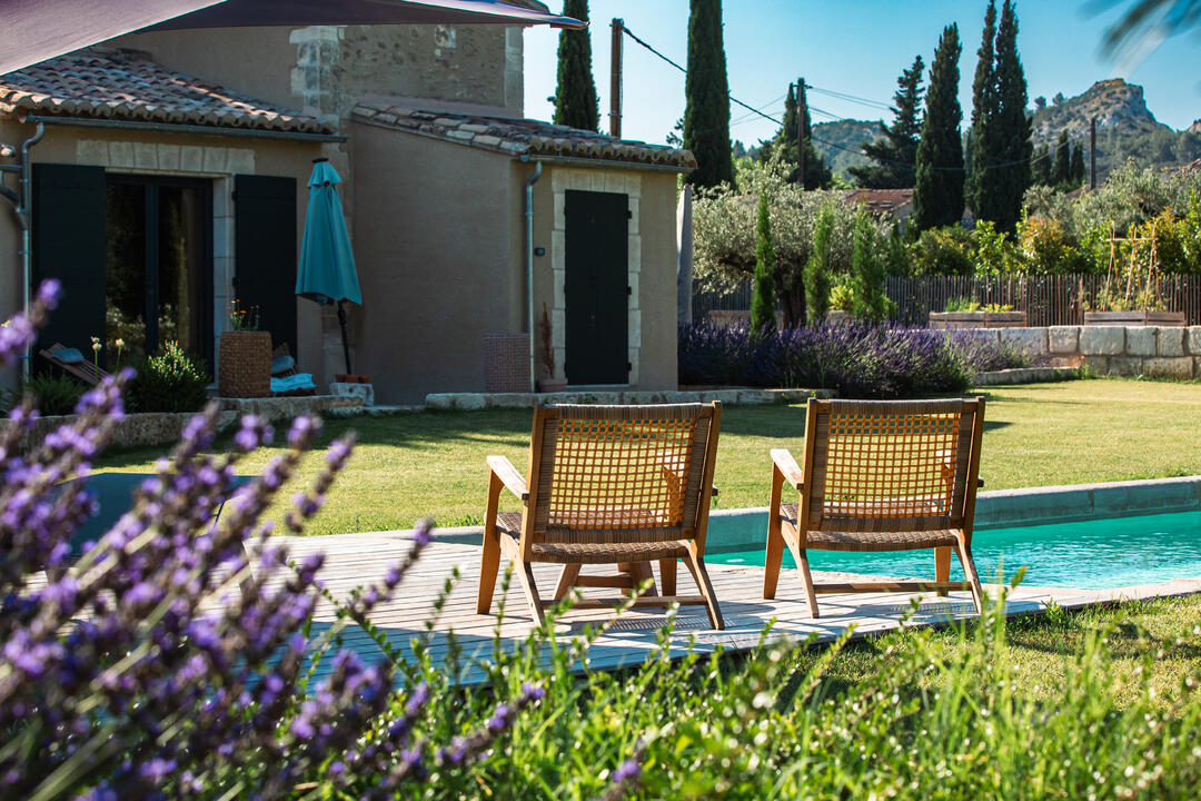 Hervorragend restauriertes Bauernhaus mit beheiztem Pool in Saint-Rémy-de-Provence 5 - Mas des Lumières: Villa: Exterior