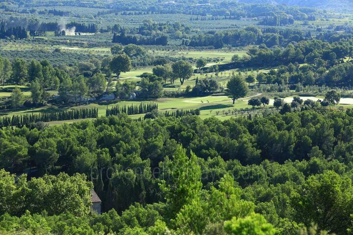 Golf in Les Baux-de-Provence