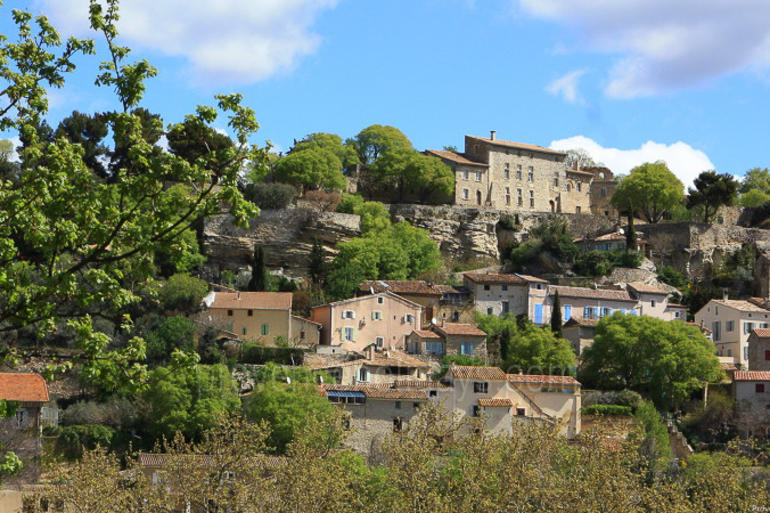 La Roque-sur-Pernes - 925