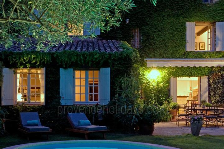 Holiday Rental with Air Conditioning & Heated Pool Maison Louise: Exterior - 3