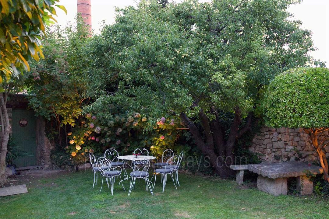 Holiday Rental with Air Conditioning & Heated Pool 6 - Maison Louise: Villa: Exterior