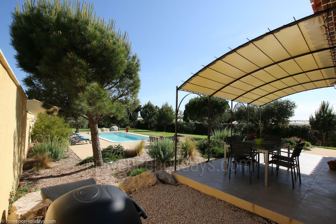 Huisdiervriendelijke villa in de buurt van de Mont Ventoux 5 - Chez Stefan: Villa: Pool