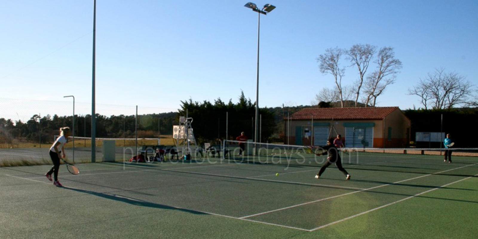 Tennisverein - -1
