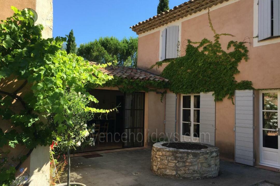 Location de vacances - Aix en Provence 16 - Maison Puyricard: Villa: Exterior