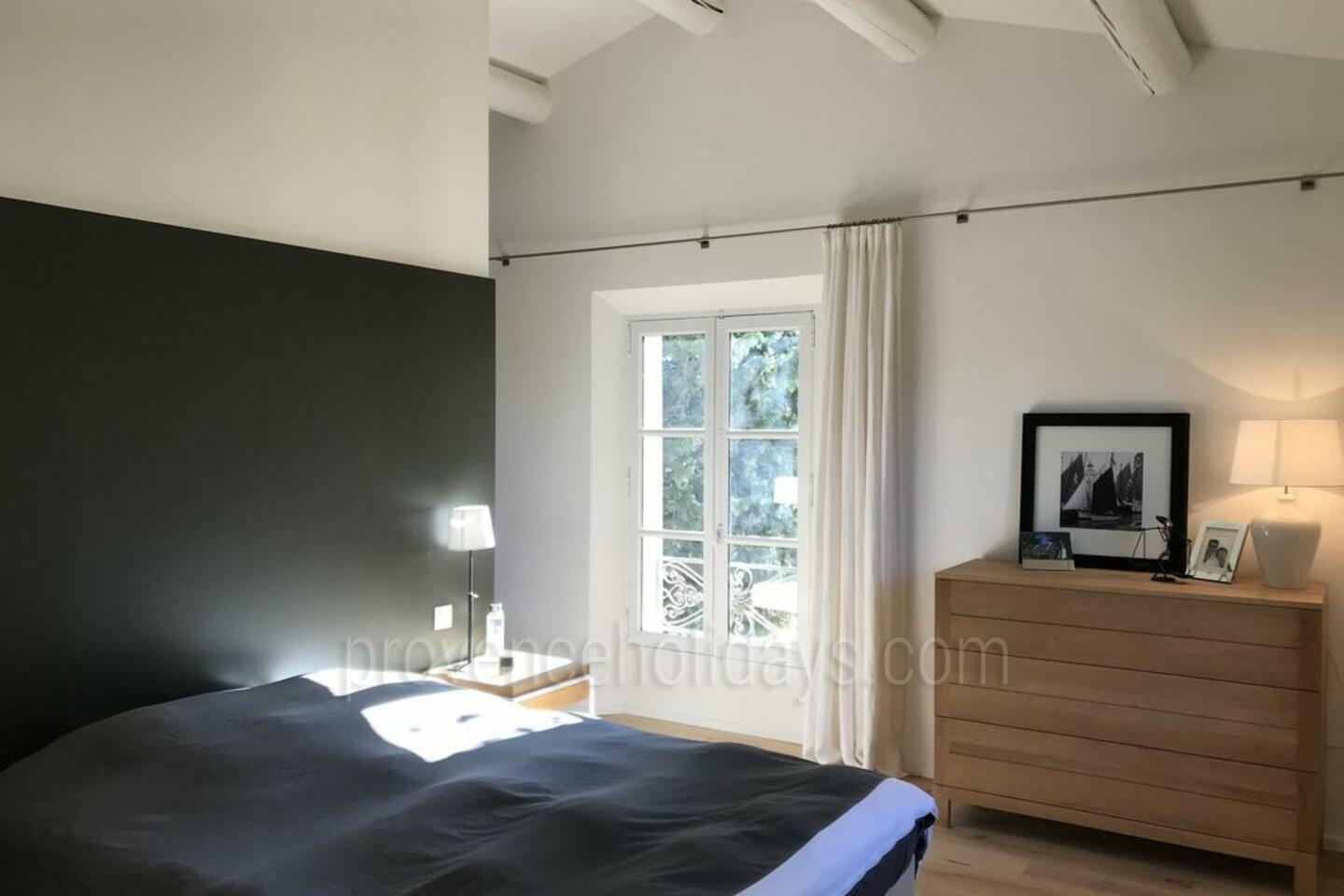 21 - Maison Puyricard: Villa: Bedroom