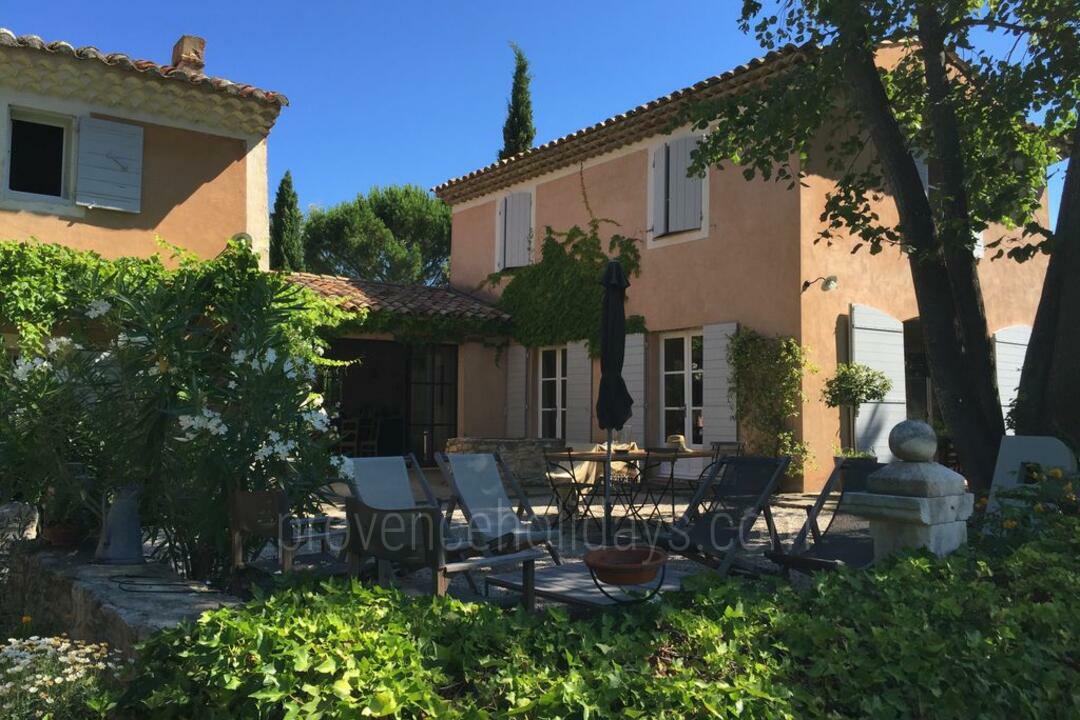 Location de vacances - Aix en Provence 14 - Maison Puyricard: Villa: Exterior