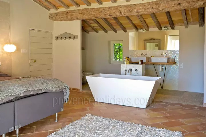 40 - Bonnieux Mas: Villa: Bedroom