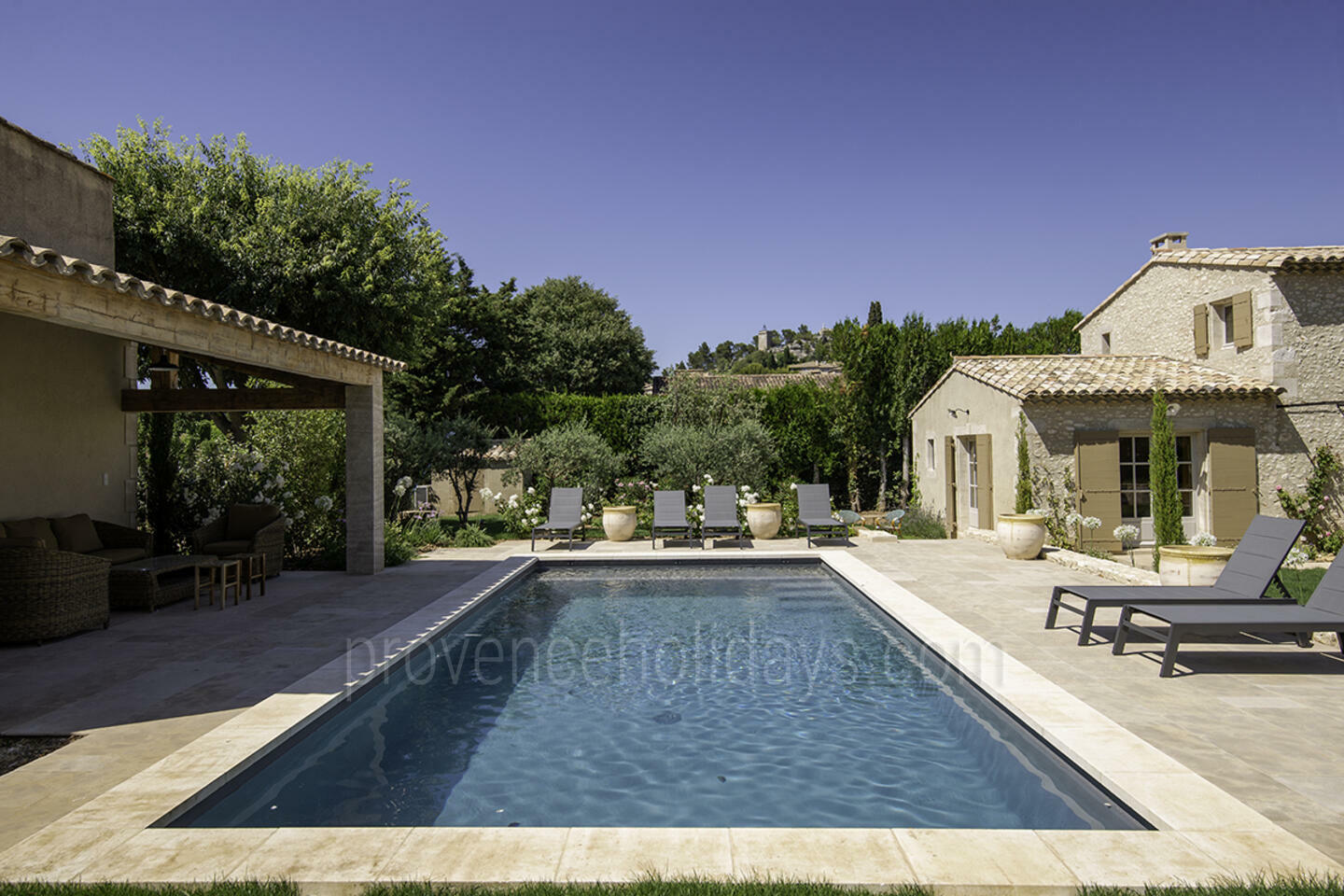 Villa décorée avec goût avec piscine chauffée à Eygalières 1 - Maison Eygalières: Villa: Pool