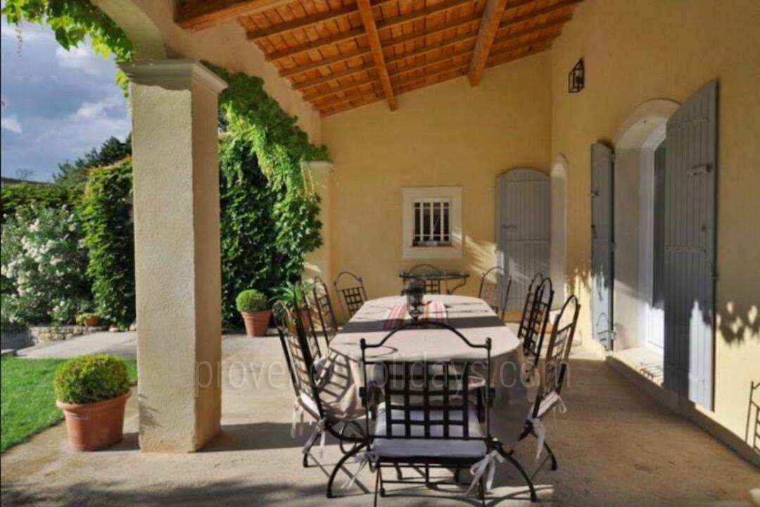 Charming Holiday Home with Private Pool near Monteux 5 - Chez Sarah: Villa: Exterior