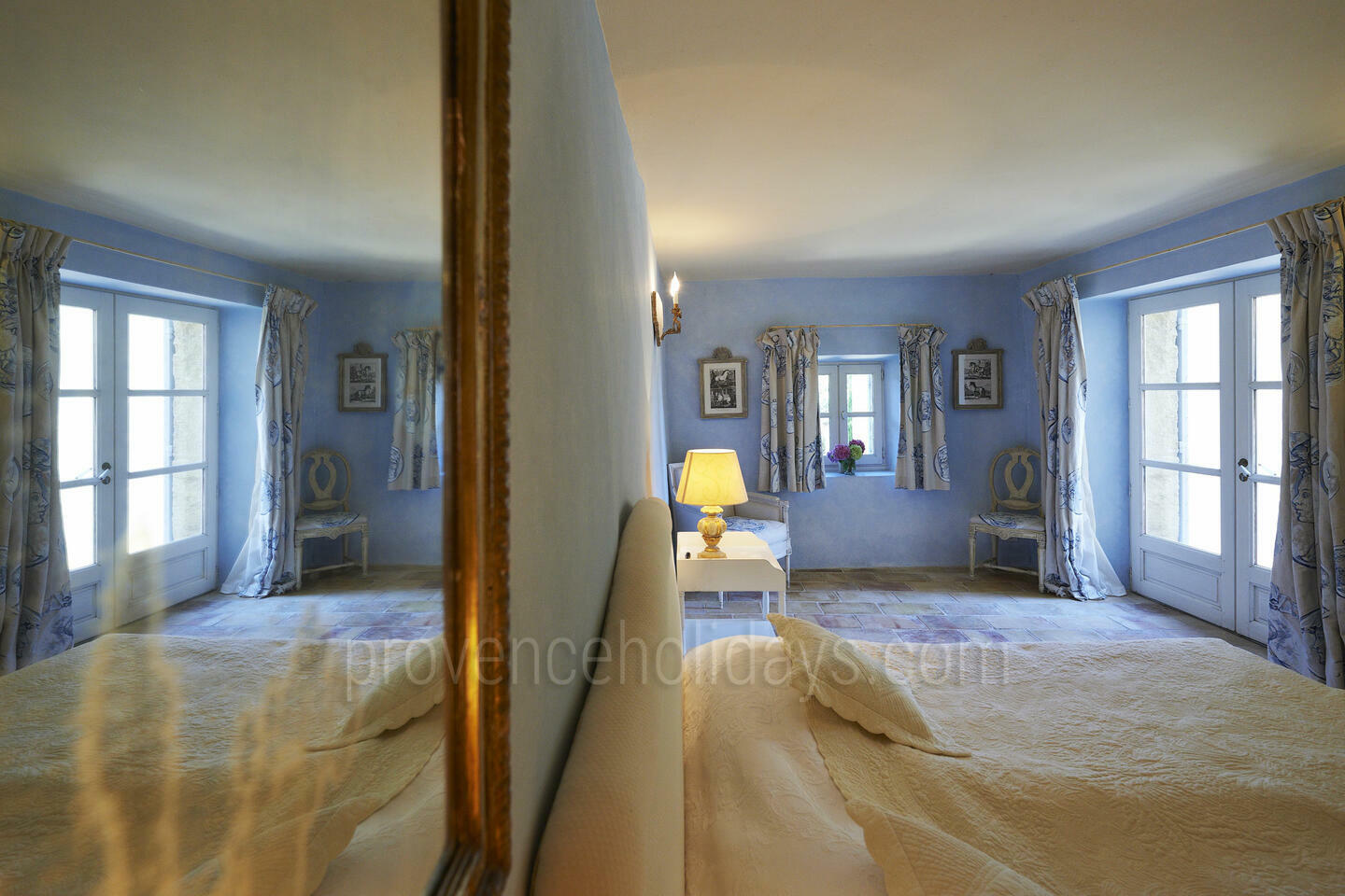 21 - Chez Maxence (4): Villa: Bedroom