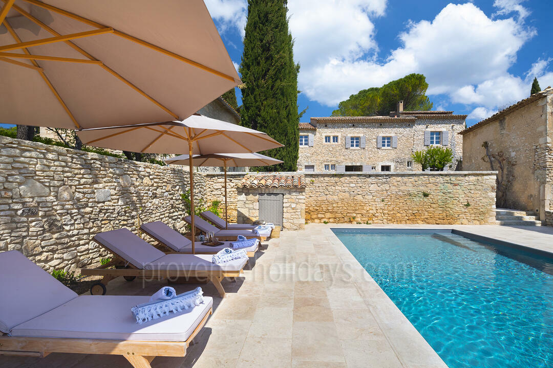 Recently Restored Farmhouse with Heated Pool in the Luberon Mas Vaudois: Swimming Pool - 6