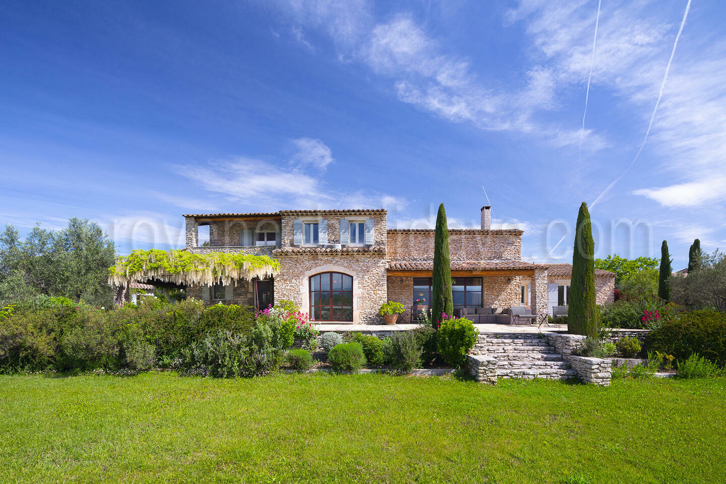 Authentic Holiday Rental with Heated Pool 1 - Villa des Glycines: Villa: Exterior