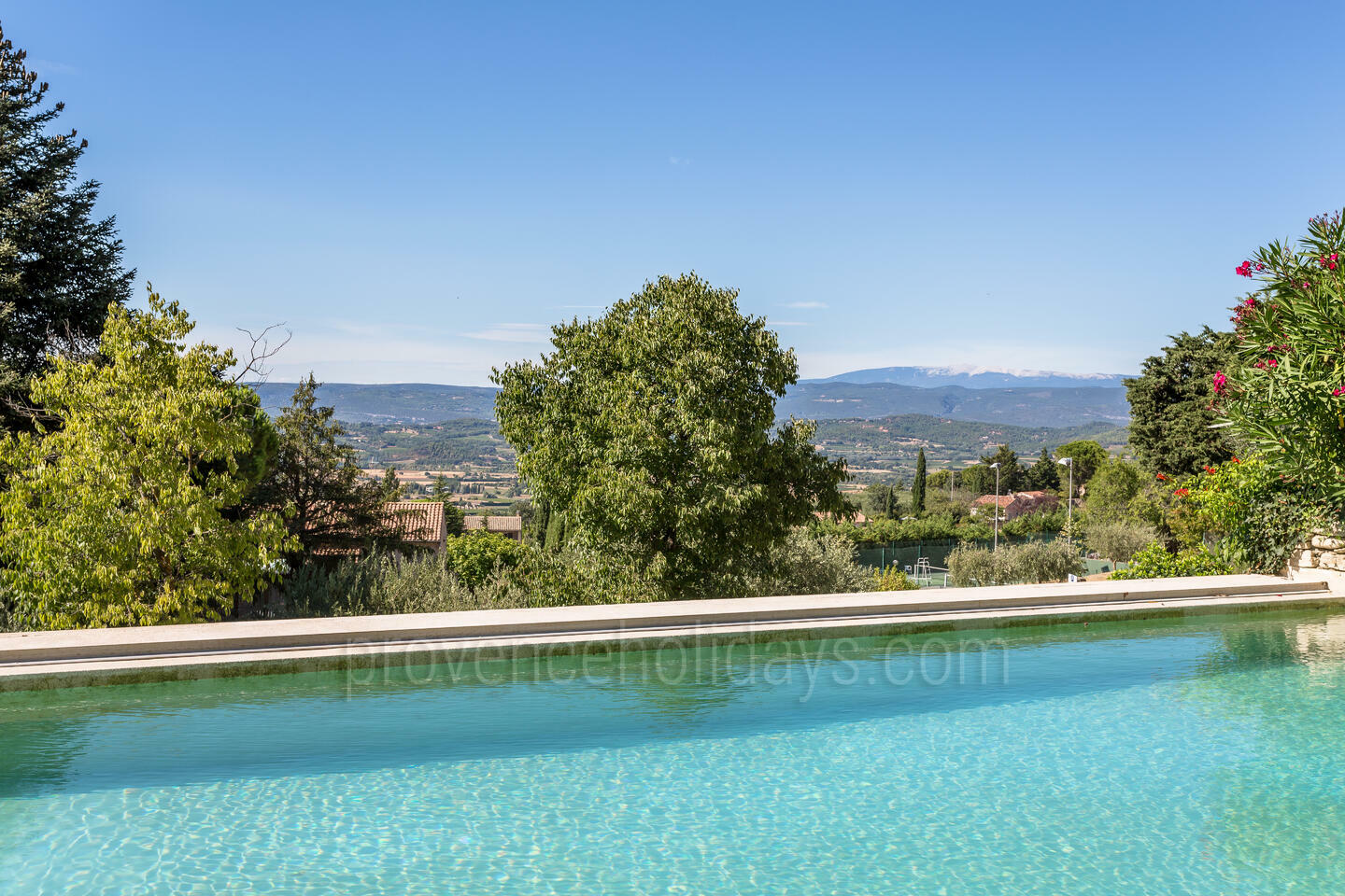 Charming Village House with Heated Infinity Pool Villa Luberon: Swimming Pool - 1