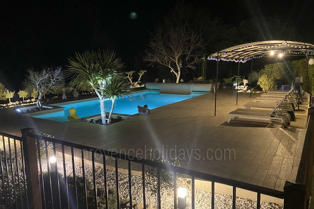Onlangs gerestaureerd landhuis met verwarmd zwembad 7 - Bastide des Chênes: Villa: Exterior