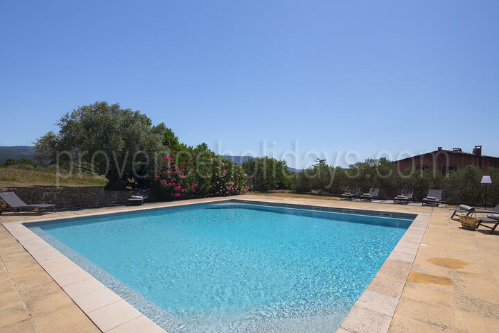Prachtige vakantiewoning met verwarmd zwembad in de Luberon La Bastide des Sources: Zwembad - 2