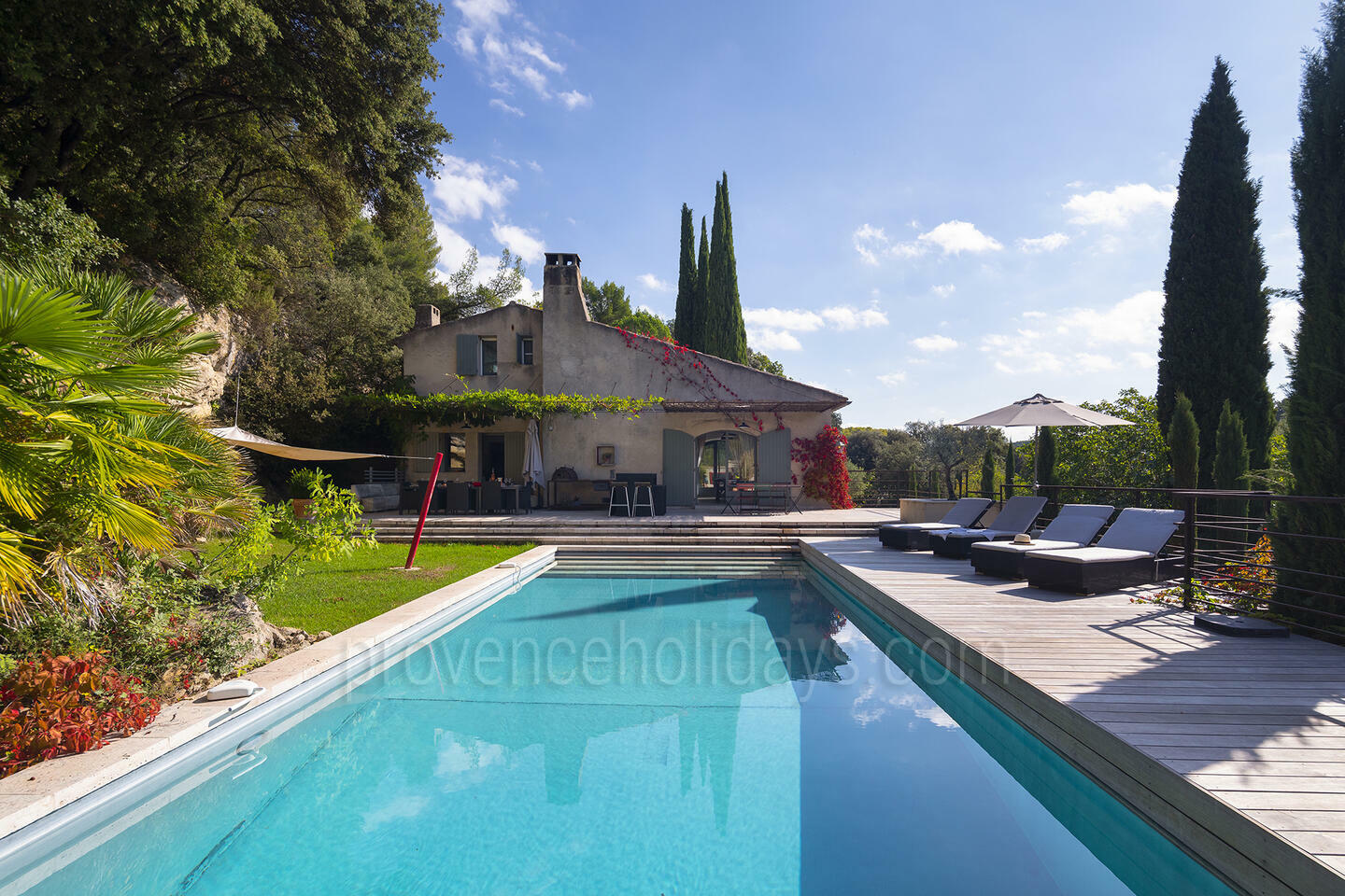 Beautiful property just a 10-minute walk to a Luberon's Village 1 - Villa Bohème: Villa: Pool