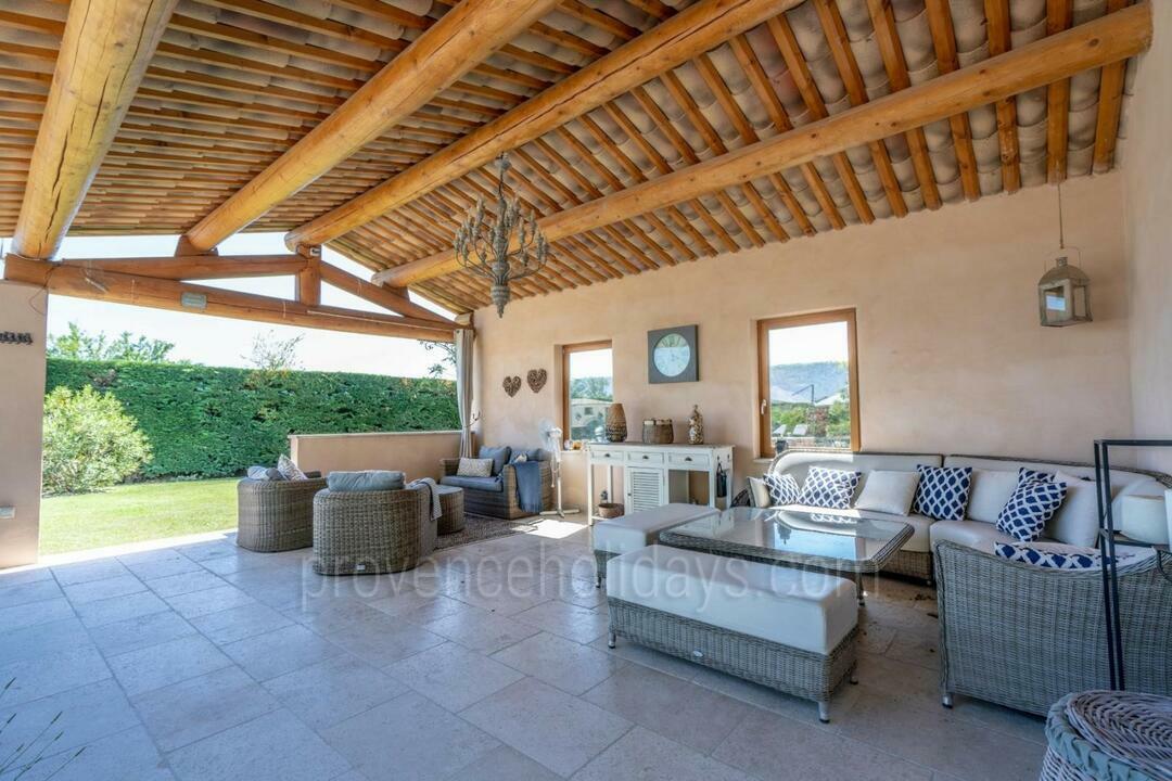 Charming Provencal Bastide with Jacuzzi in the Luberon Bastide du Vieux Platane: Exterior - 4