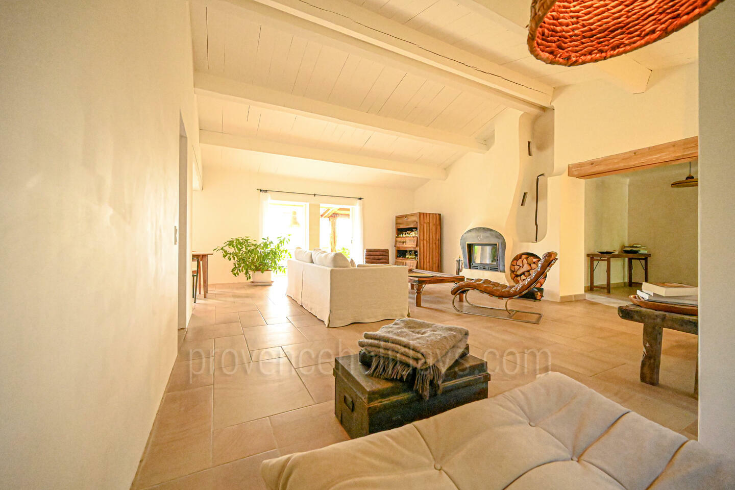 27 - Une Maison en Provence: Villa: Interior