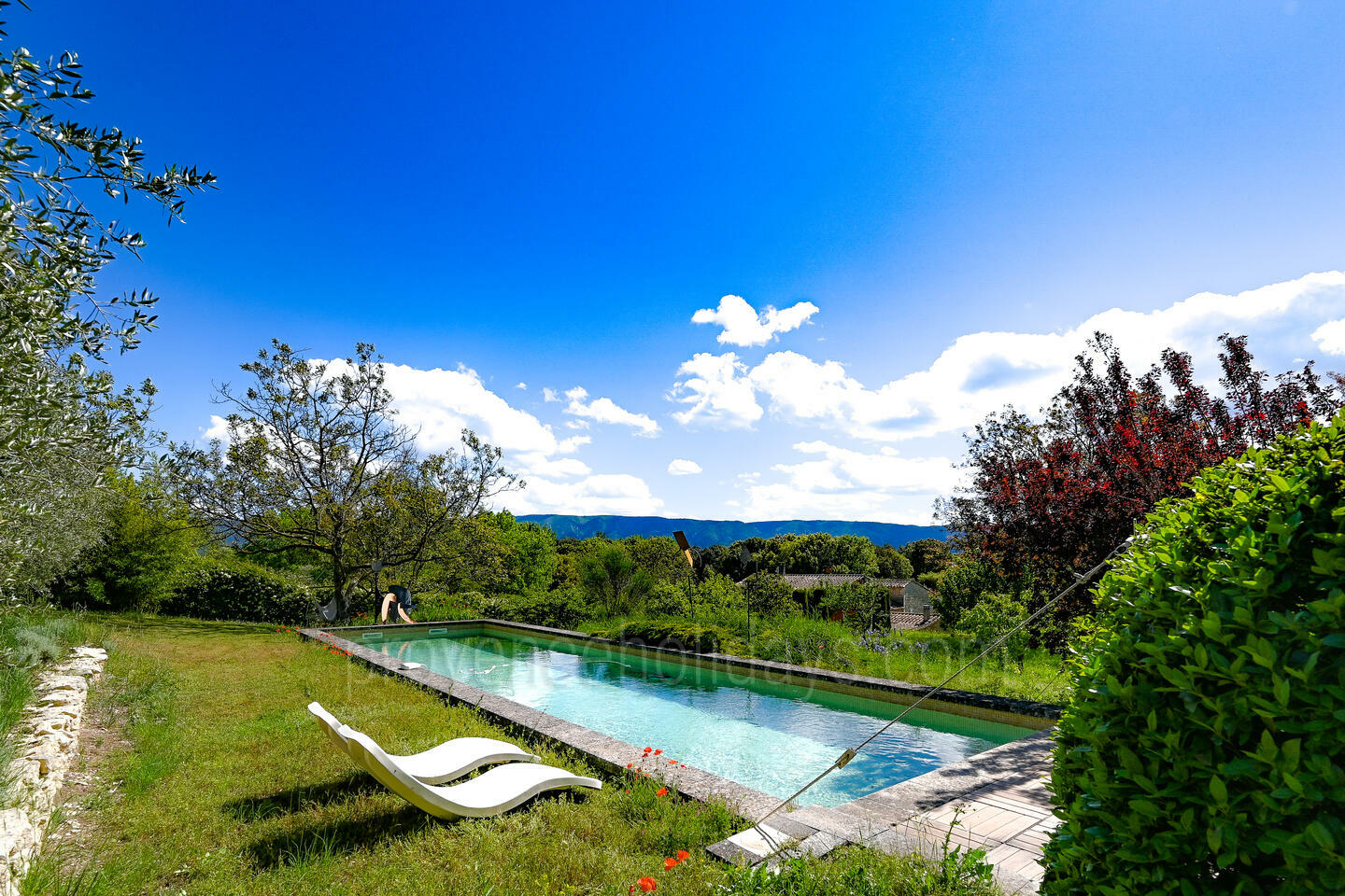 15 - Une Maison en Provence: Villa: Pool