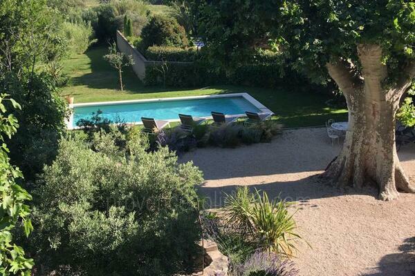 Mas authentique avec piscine chauffée près de Maussane-les-Alpilles