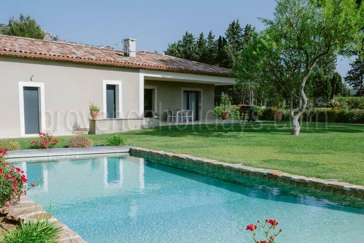 Villa moderne avec piscine privée et climatisation