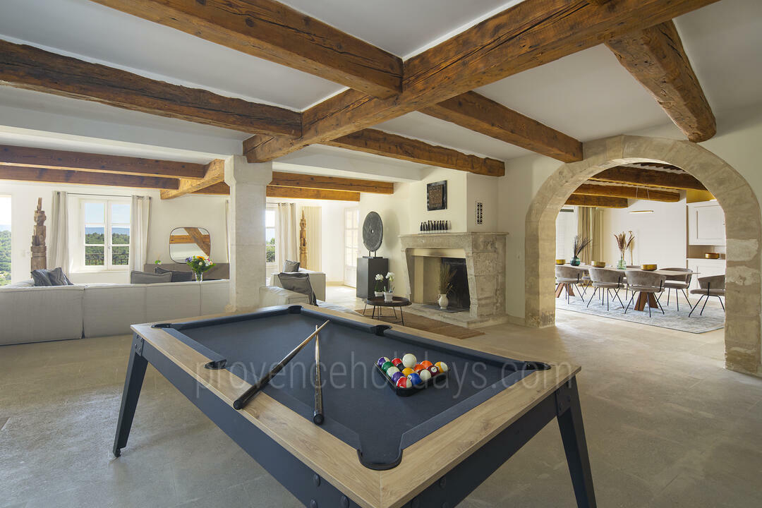 House for sale with heated swimming pool in the heart of Gordes 7 - Maison de la Placette: Villa: Interior