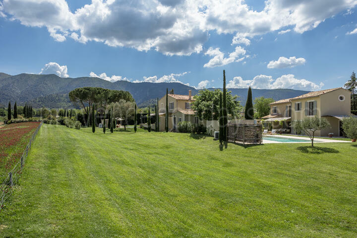 Exceptional Estate with Two Heated Pools near Oppède