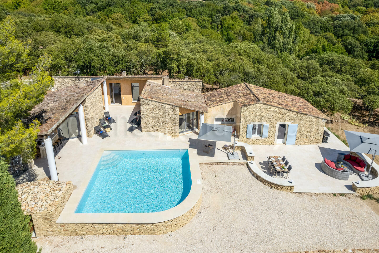 Location de vacances acceptant les animaux avec piscine chauffée à Gordes 1 - Villa Luna: Villa: Pool