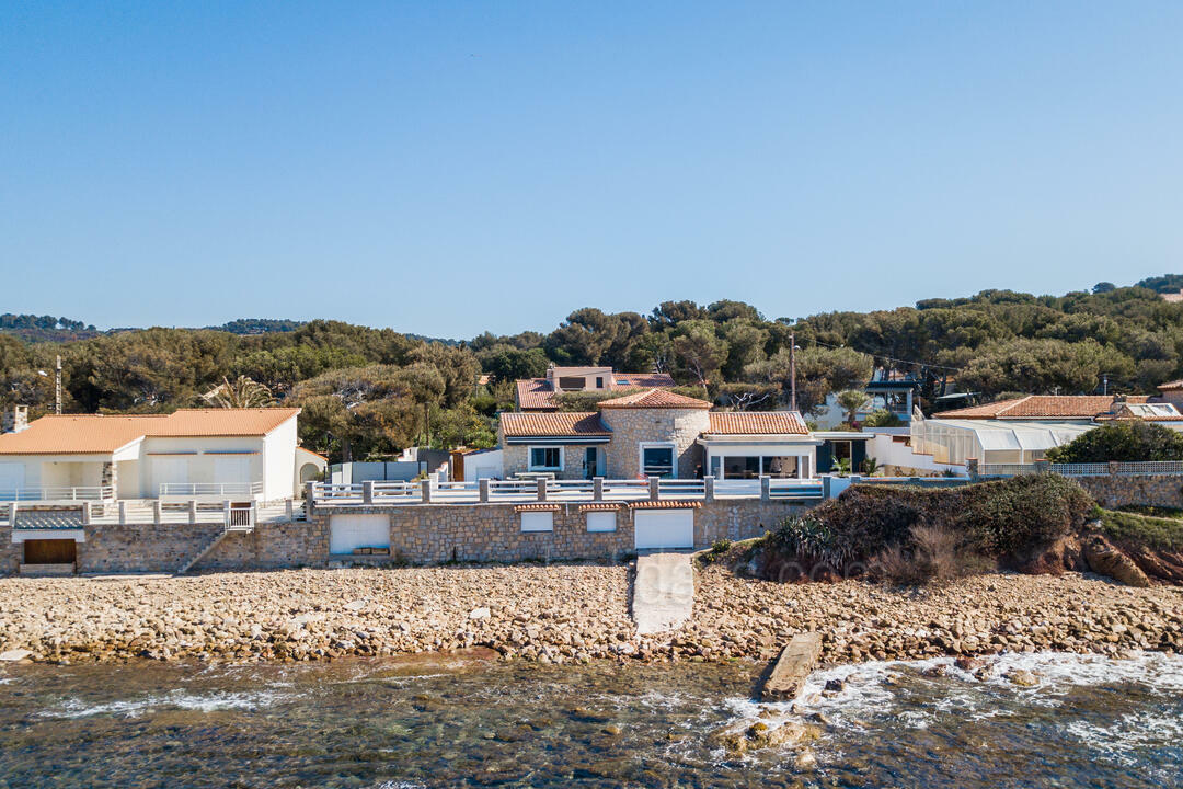 Refined Villa with Air Conditioning next to the Beach Villa Saint-Mandrier - 4