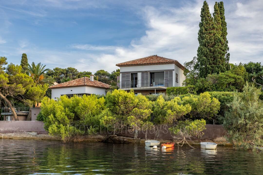Villa élégante avec piscine chauffée en front de mer Villa Giens - 5