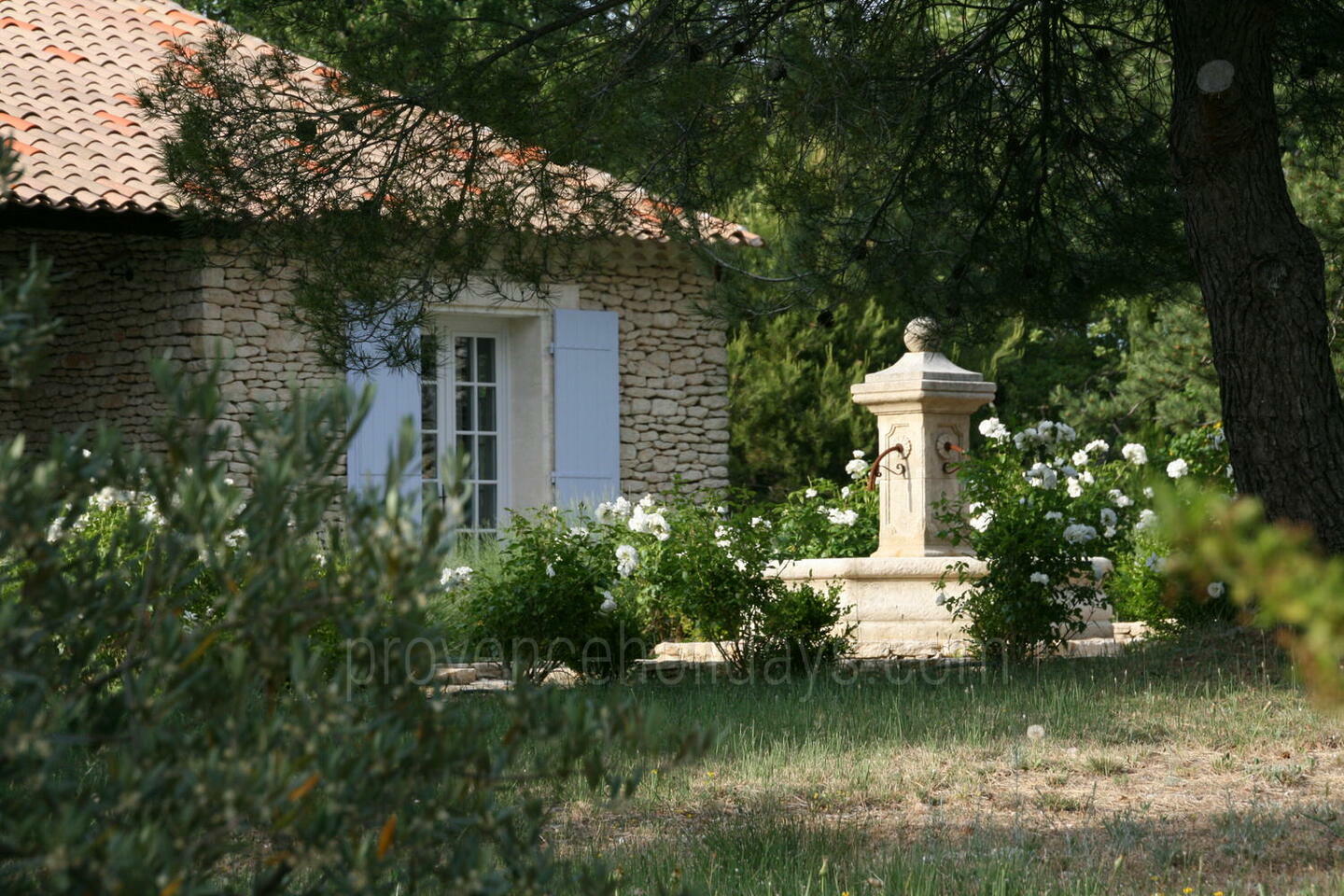 Villa Lacoste - 14