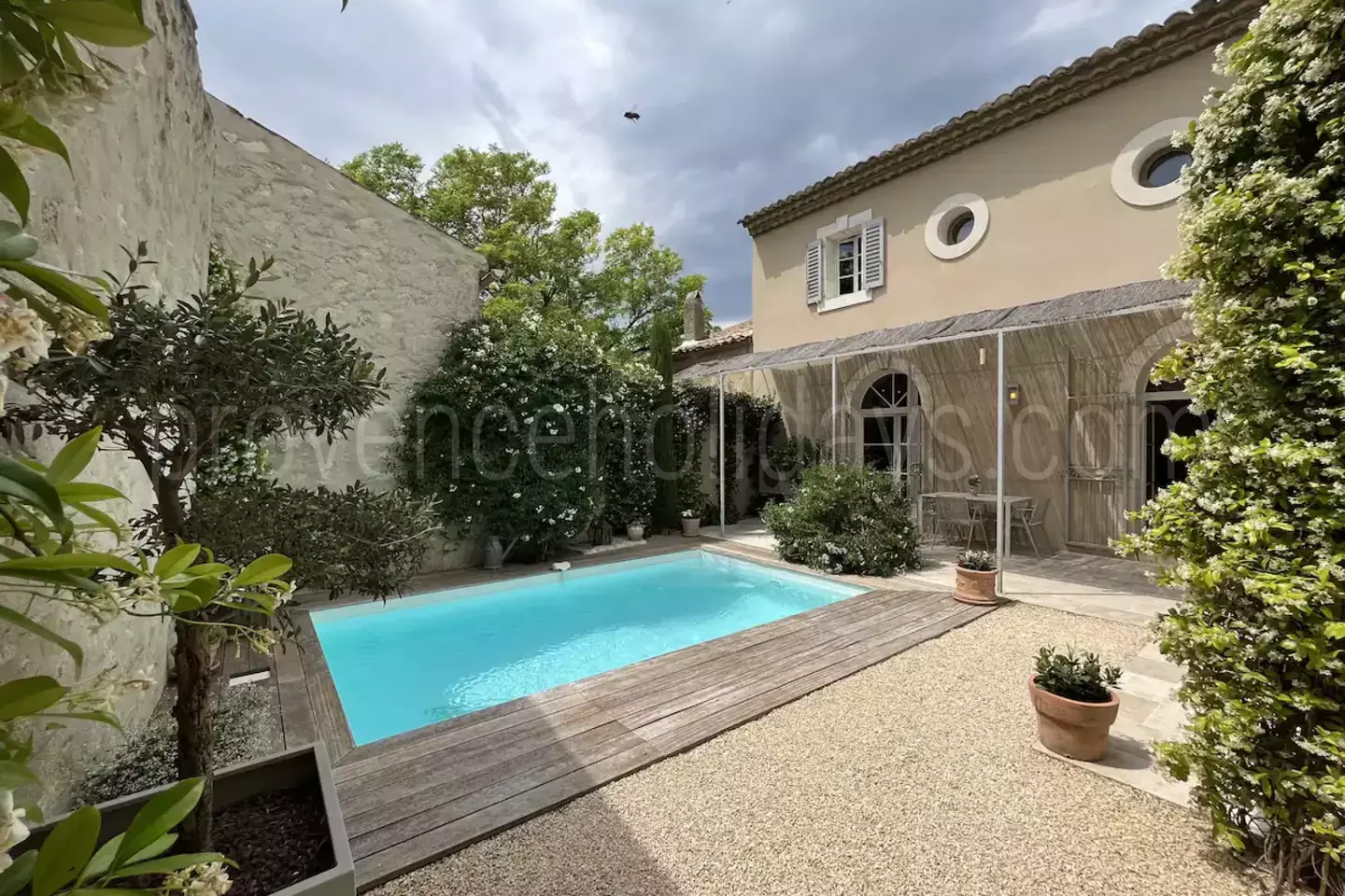 Comfortable Town House in the Centre of Maussane-les-Alpilles 1 - Maison Jasmin: Villa: Pool