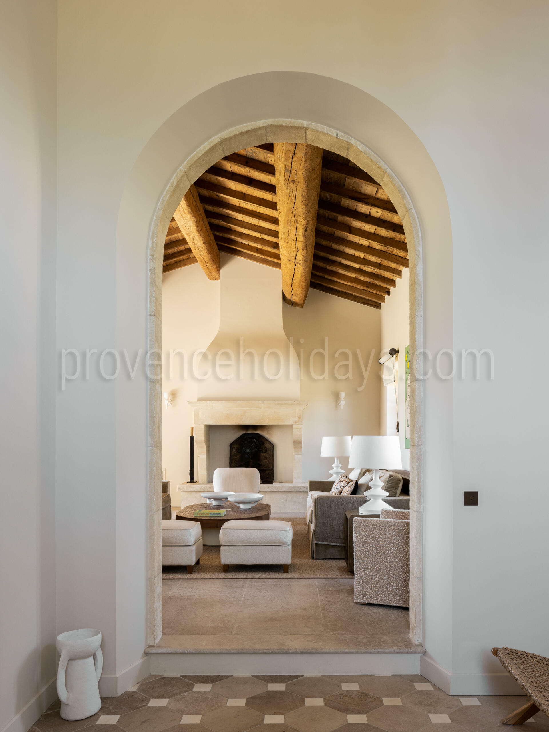 Exceptional farmhouse in the heart of the Alpilles
