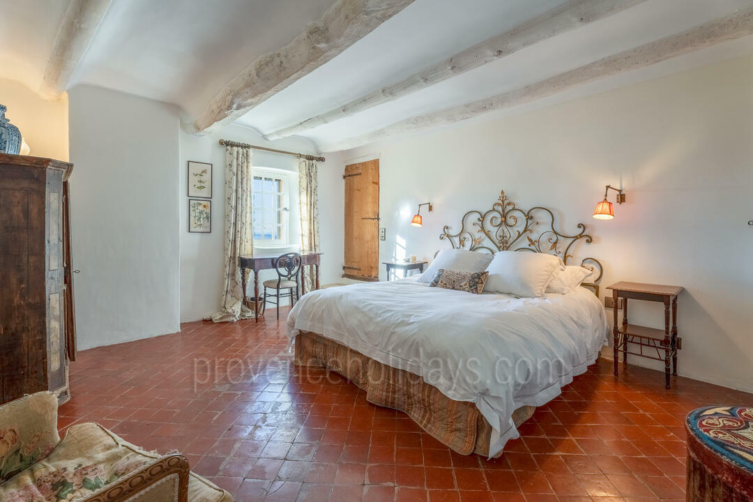 18th century Bastide with views of Luberon for sale - Bonnieux 18th century Bastide with views of Luberon for sale - Bonnieux - 7