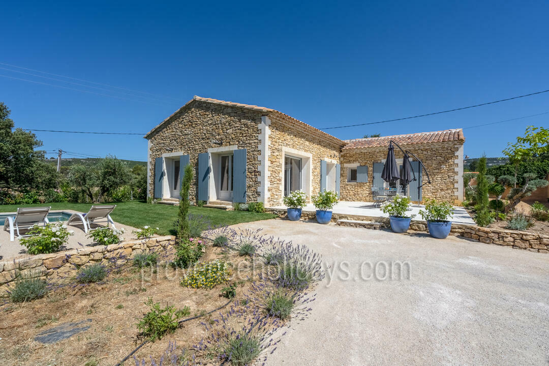 Stone villa,  newly constructed with a swimming pool located just outside the charming village of Murs Mas Bérigoule - 2
