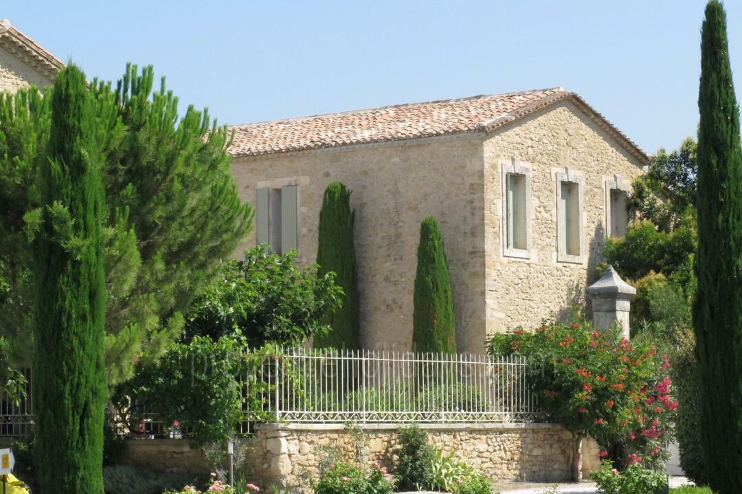 Exceptional property with swimming-pool, spa, fitness room near Isle-sur-la-Sorgue Stunning Bastide near Isle-sur-la-Sorgue - 7