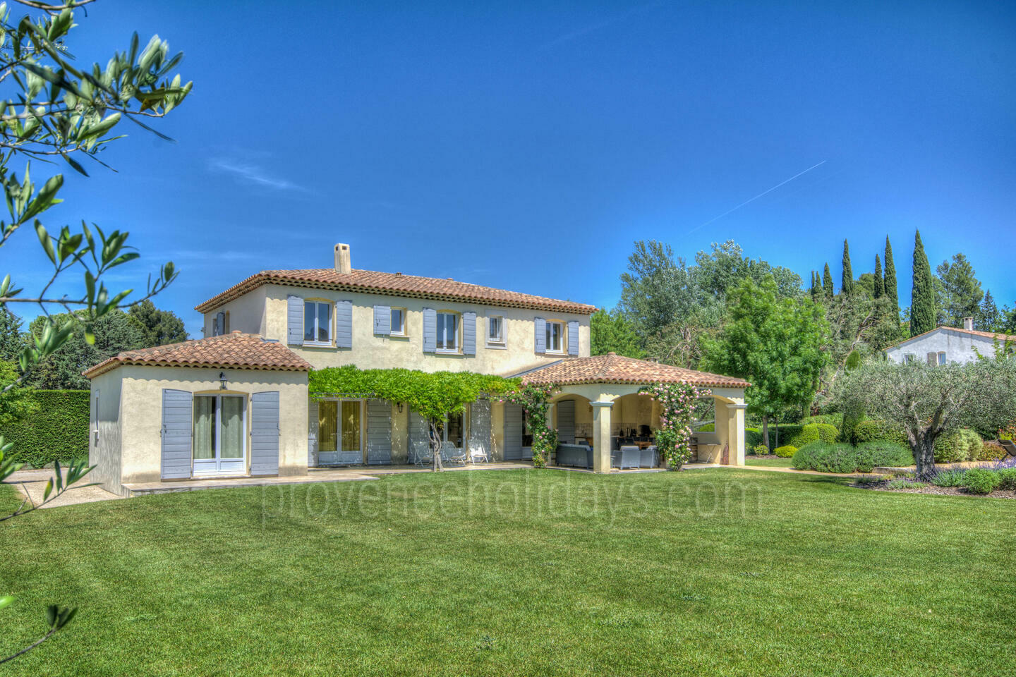 Pet-friendly Villa with Heated Pool and Air Conditioning 1 - Chez Alare: Villa: Exterior