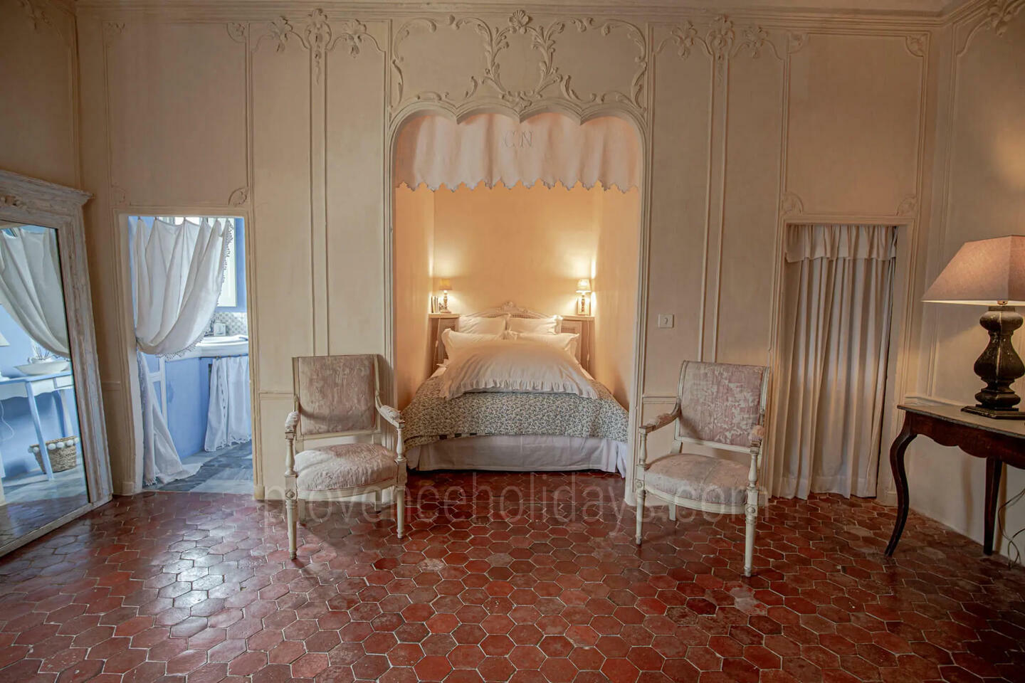 79 - Château de Gignac: Villa: Interior