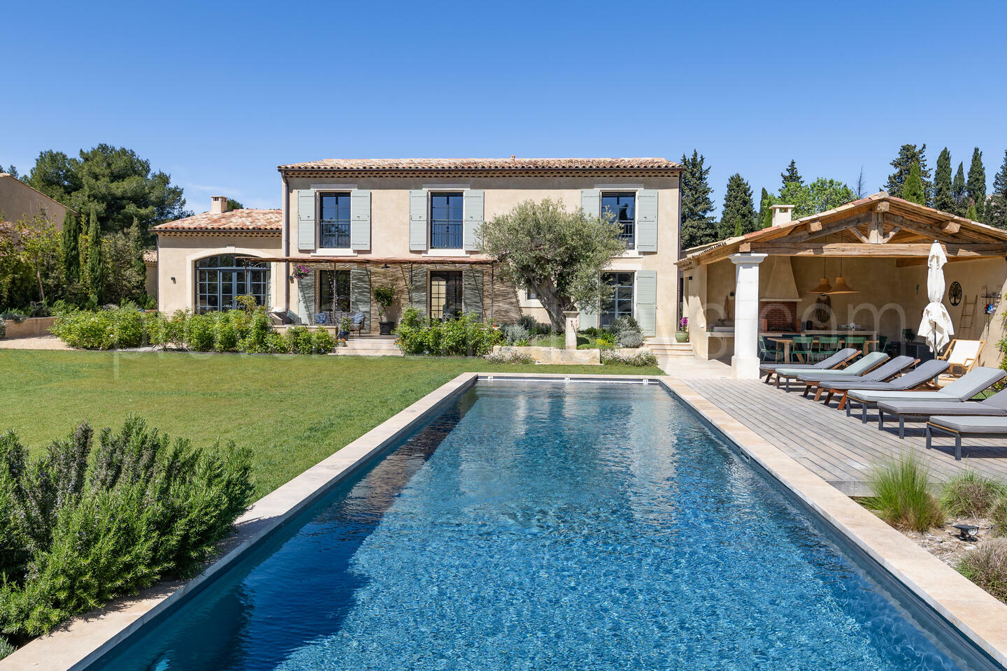 Schitterend huis te huur in Paradou in de Provence 1 - Villa Rubis: Villa: Pool